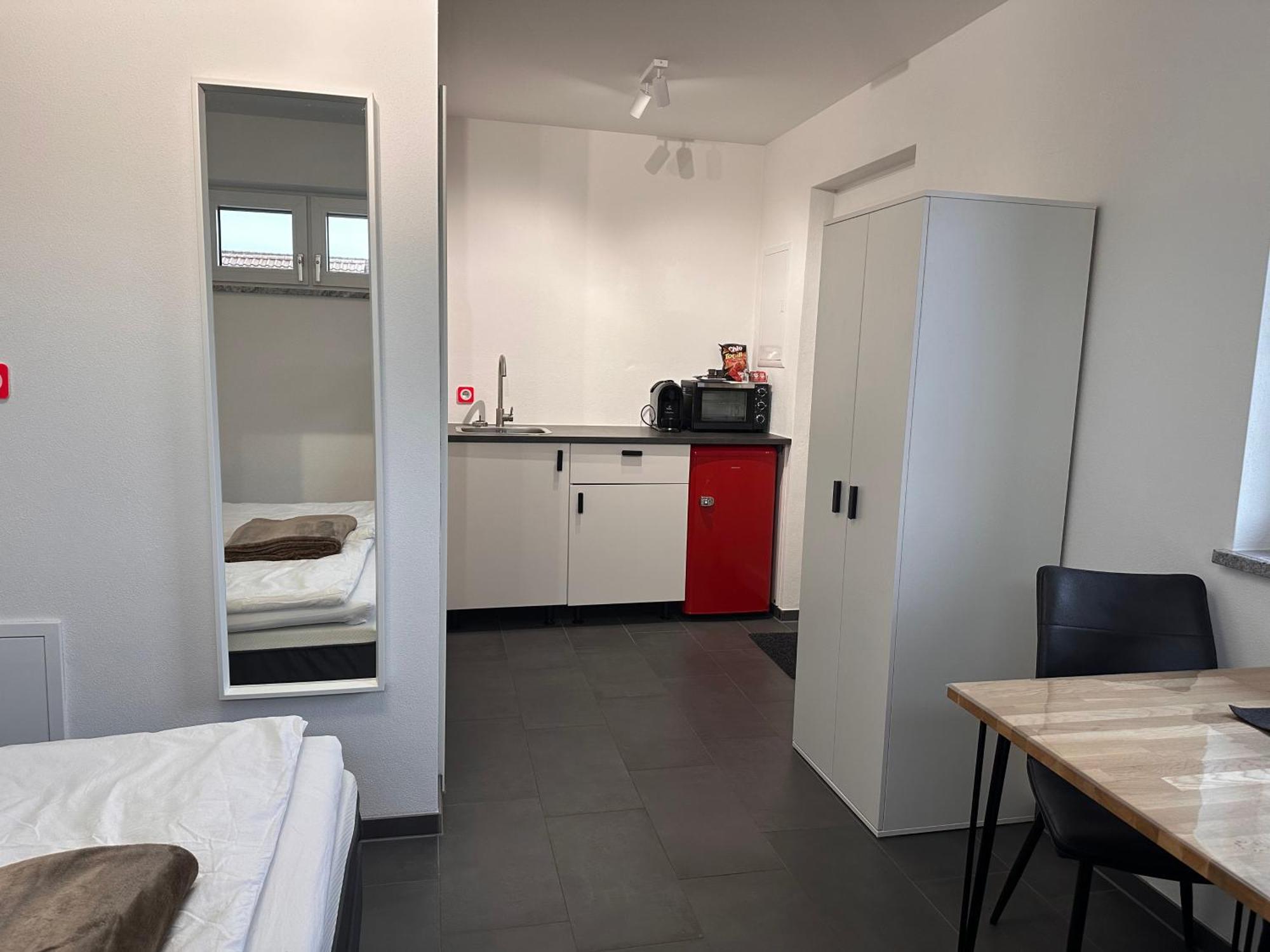 Ferienzimmer Frank, Self-Check-In Nach 21Uhr Niederalteich Екстериор снимка